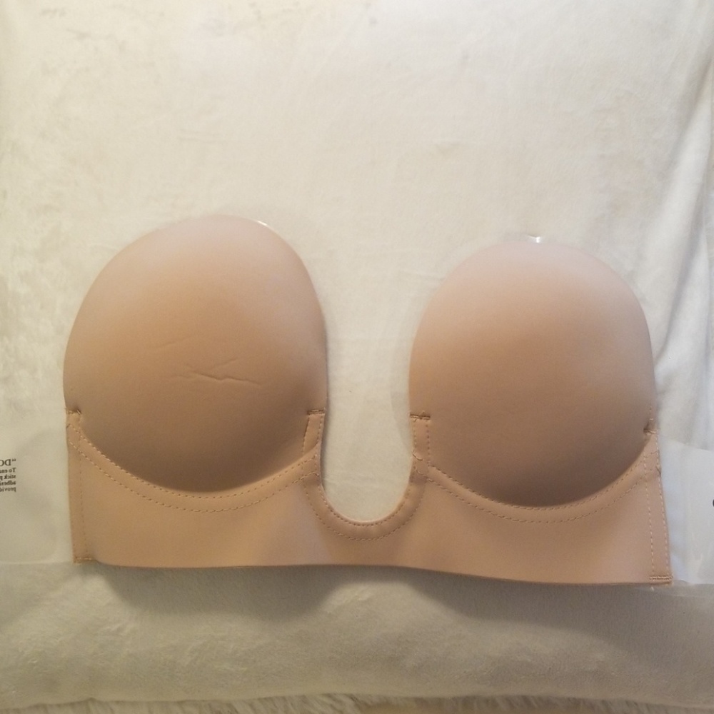Backless Strapless U Plunge Bra sz D